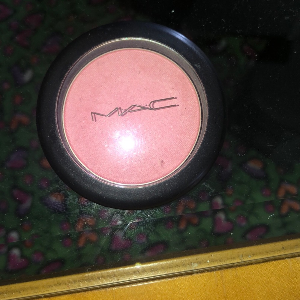 Mac pink blush